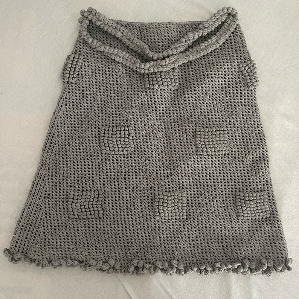 Grey knitted midi skirt